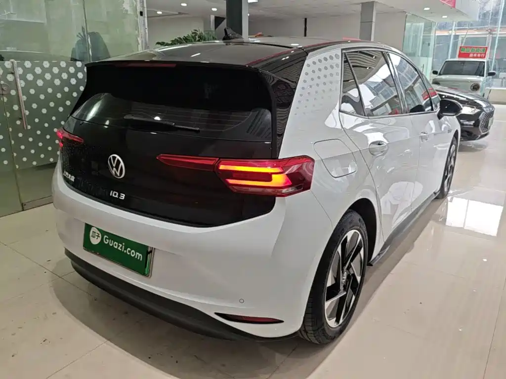 Volkswagen ID.3 — миниатюра 7