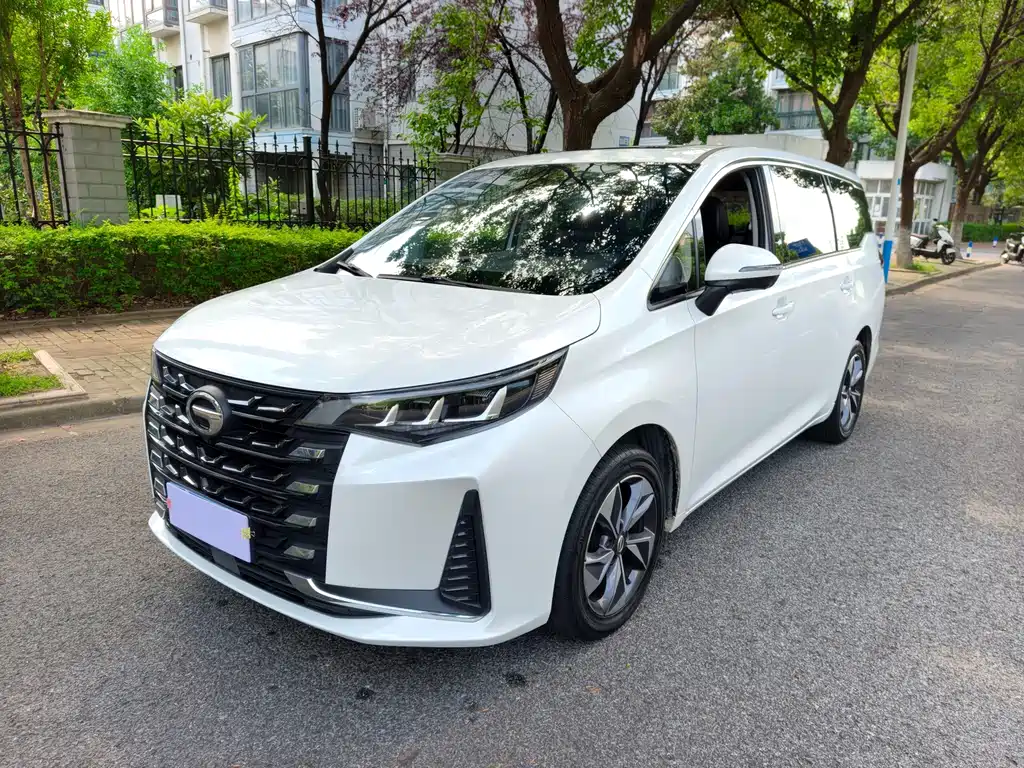GAC Motor Trumpchi M6 — миниатюра 2