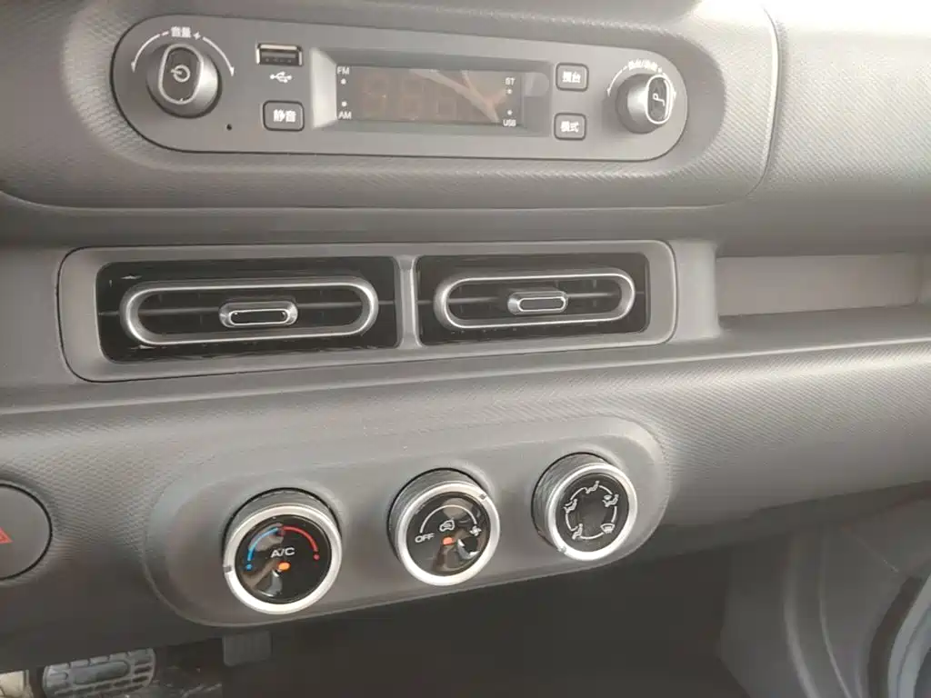Wuling Zhiguang EV — миниатюра 13