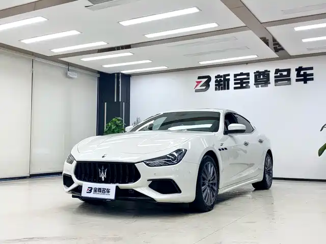 MASERATI GHIBLI 2024