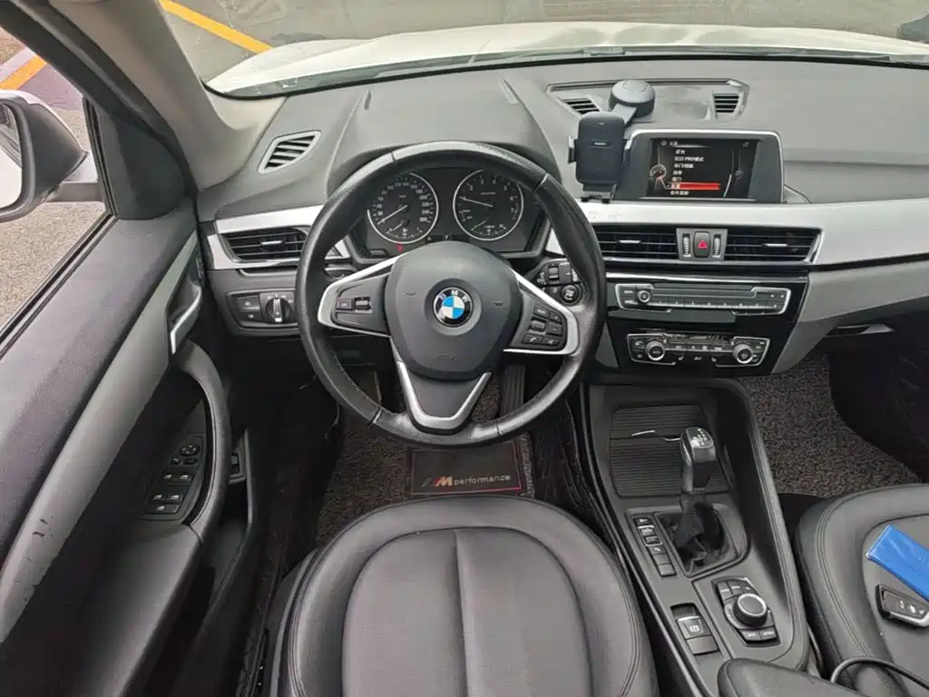 BMW X1 — миниатюра 15