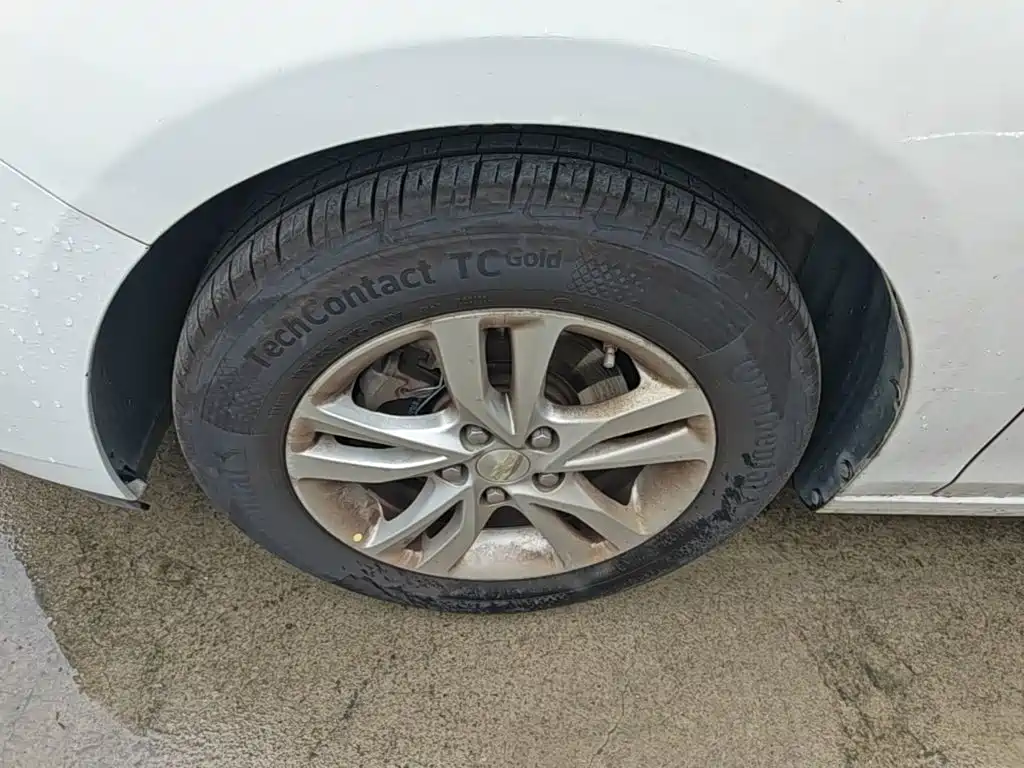 Chevrolet Cavalier — миниатюра 23