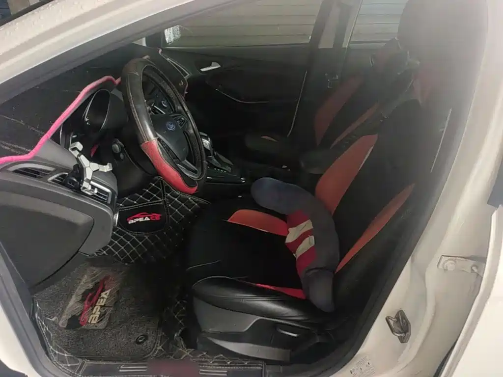 Ford Focus — миниатюра 20