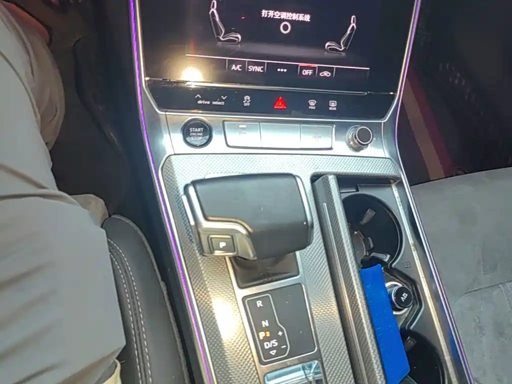 Audi A6L — миниатюра 14