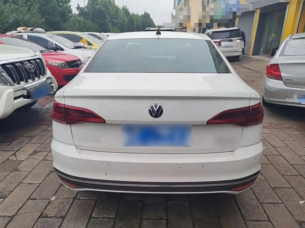 Volkswagen Bora — миниатюра 6