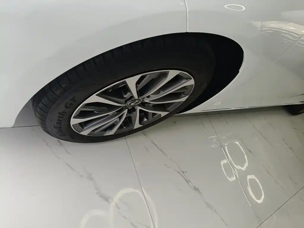 Lexus ES — фотографии объявления, Фото 23