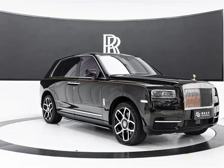 Rolls-Royce Cullinan 2024 мест
