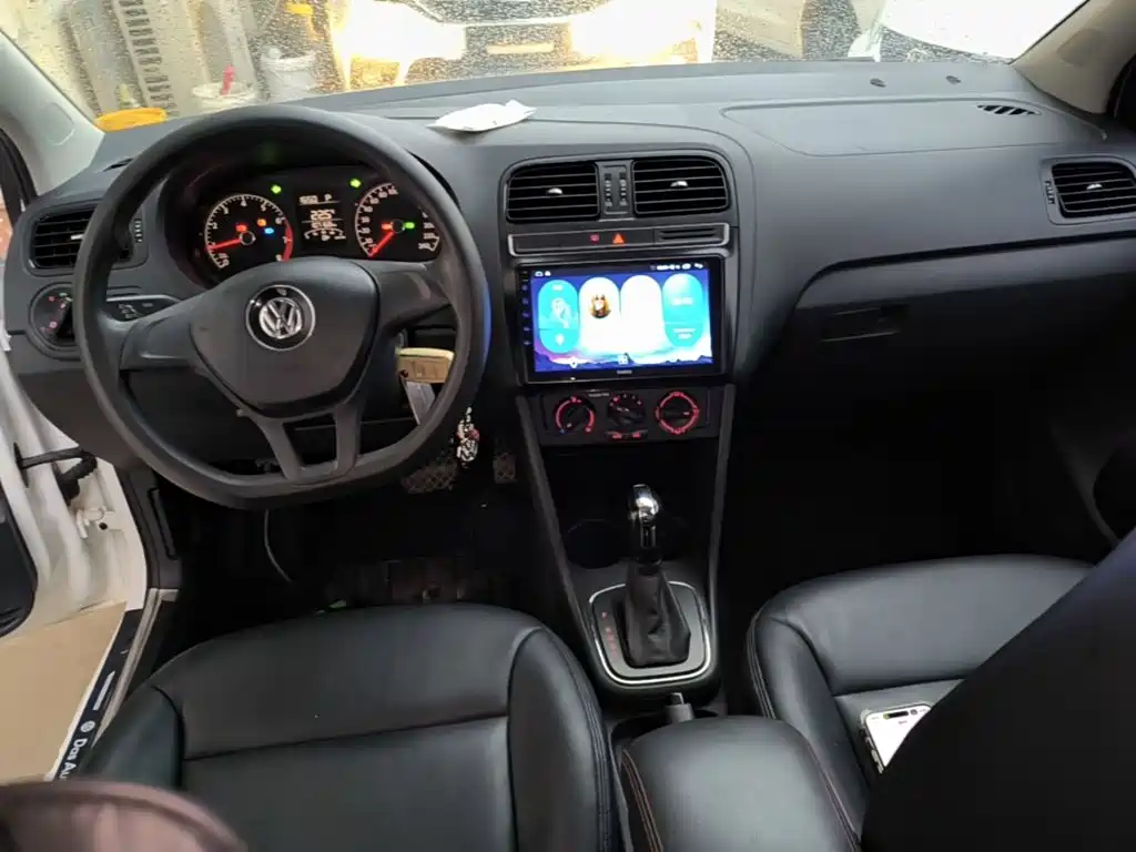 Volkswagen Polo — миниатюра 10