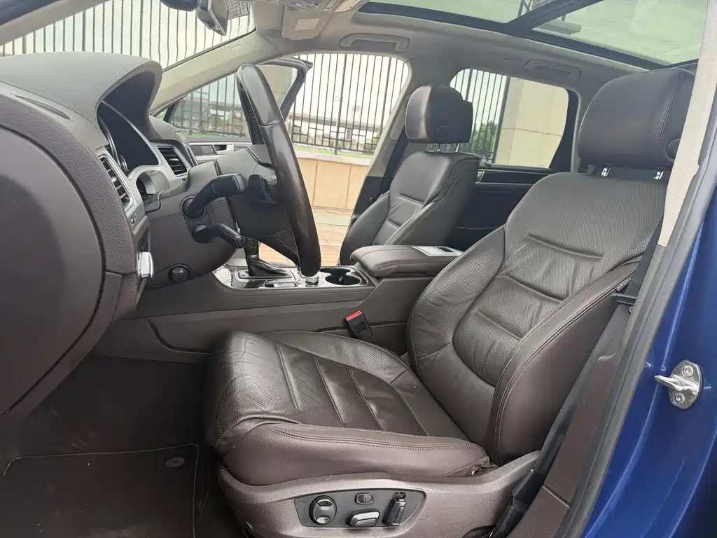 Volkswagen Touareg 2016 3.0TSI