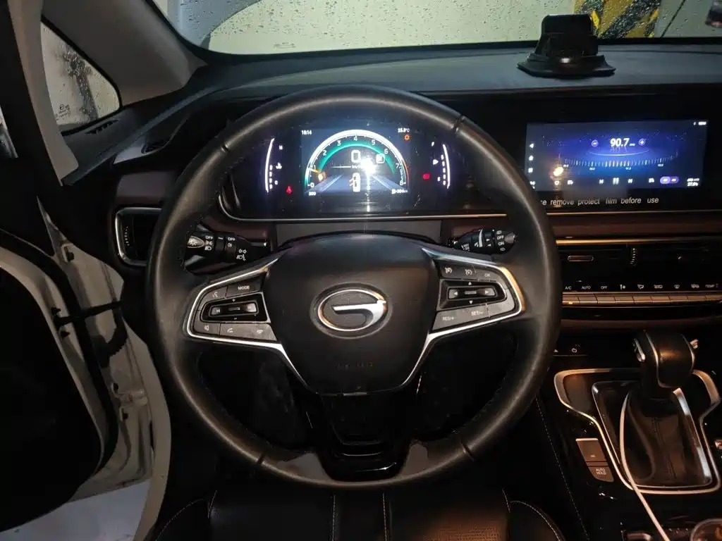 GAC Motor Trumpchi M6 — миниатюра 3