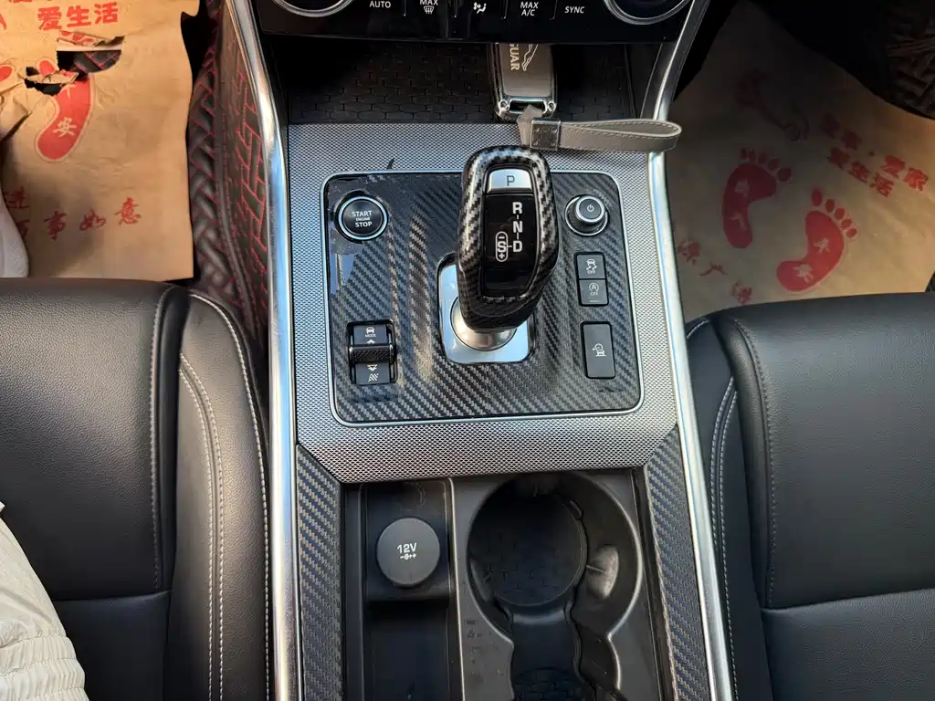 Jaguar XEL — миниатюра 10
