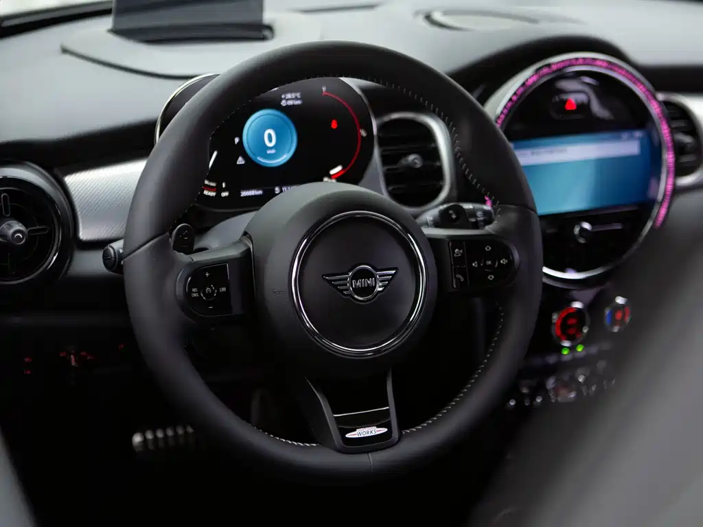 MINI Mini JCW — миниатюра 10