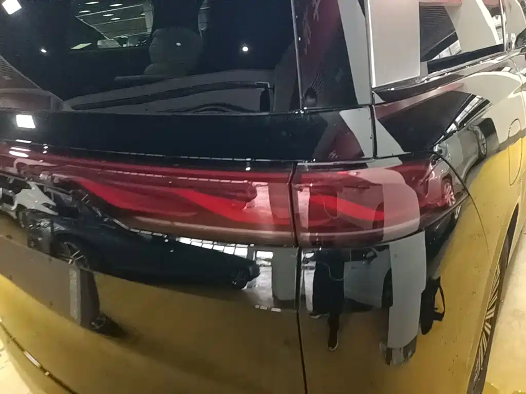 BYD Xia — миниатюра 8