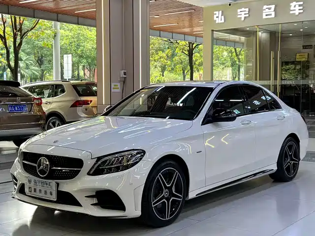 MERCEDES BENZ C CLASS