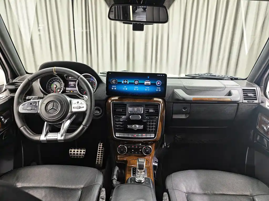 Mercedes-Benz G-Class — миниатюра 8