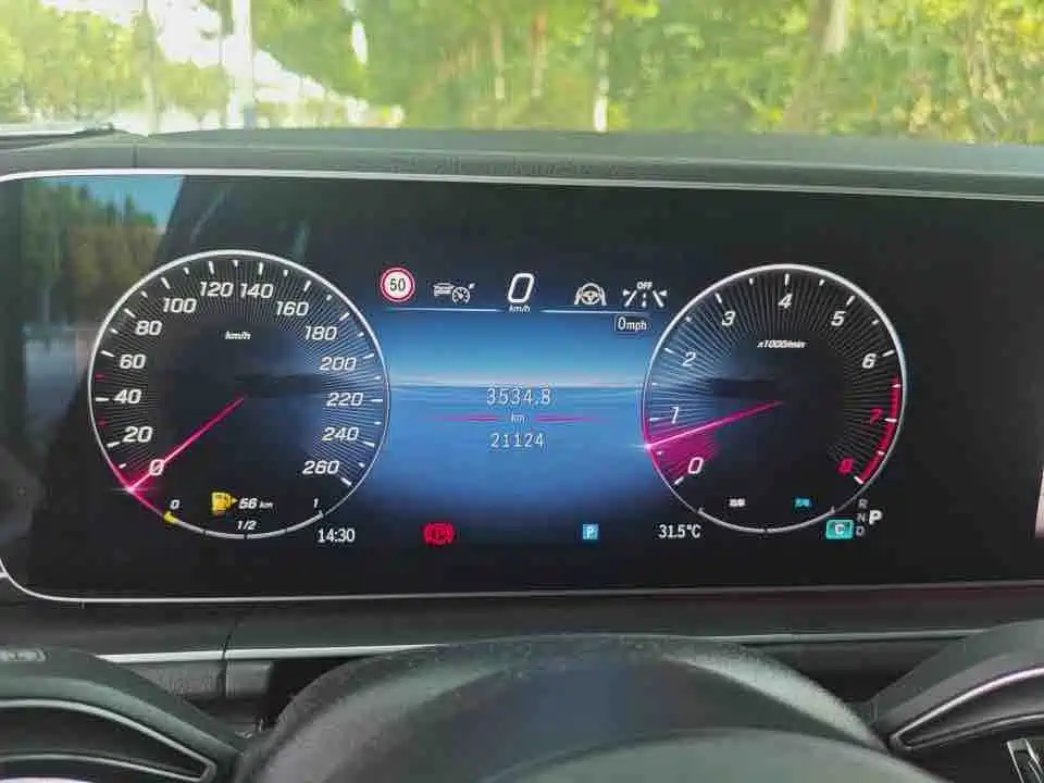 Mercedes-Benz GLE (Import) — миниатюра 4