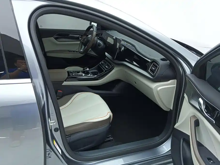 BYD Qin PLUS — миниатюра 8