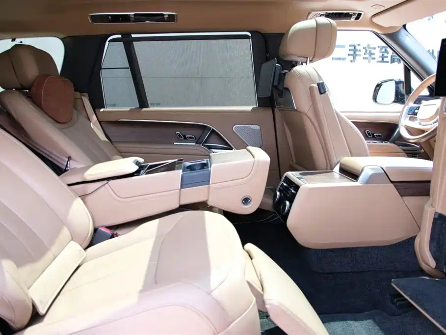 Land Rover Range Rover — миниатюра 15