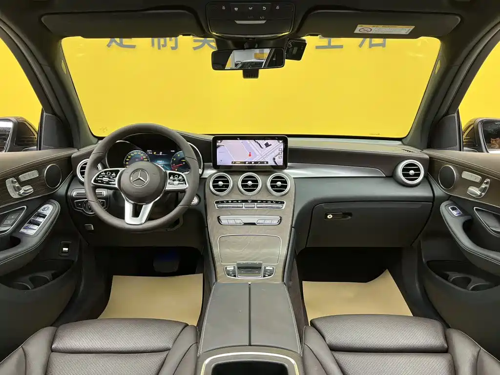 Mercedes-Benz GLC — миниатюра 16