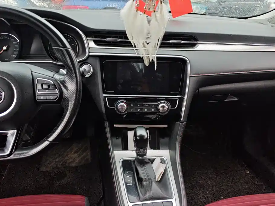 MG MG6 — миниатюра 13