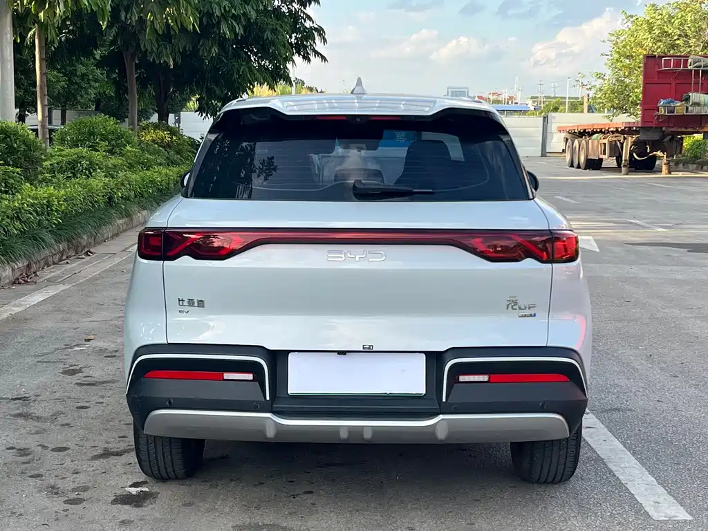 BYD Yuan UP — миниатюра 4
