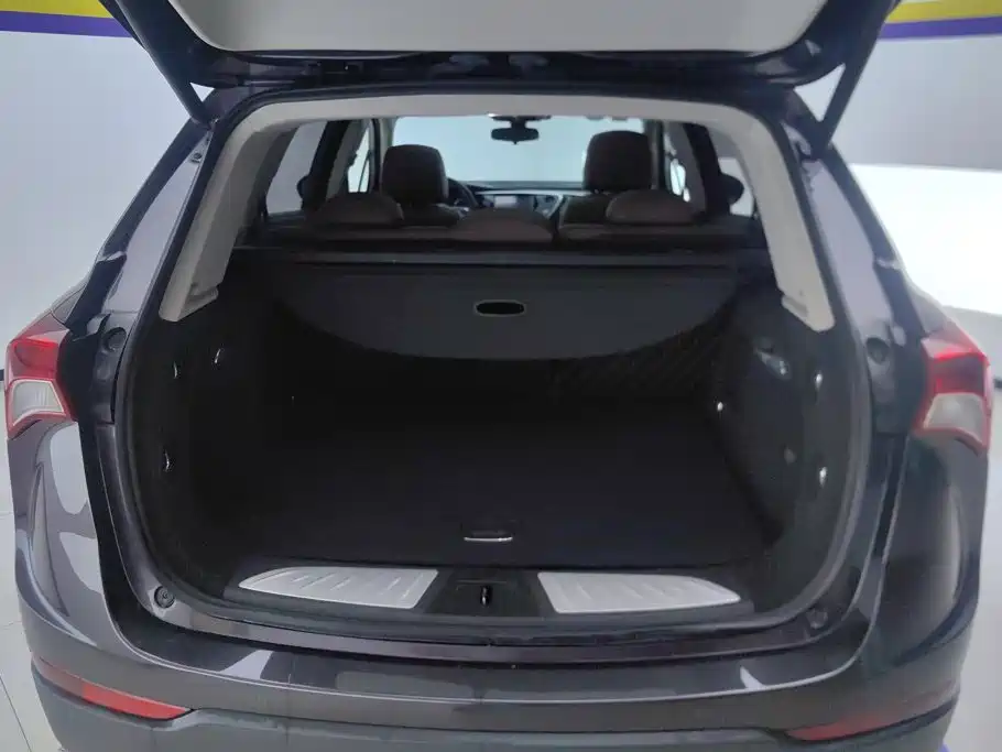 Buick Envision Plus — миниатюра 4