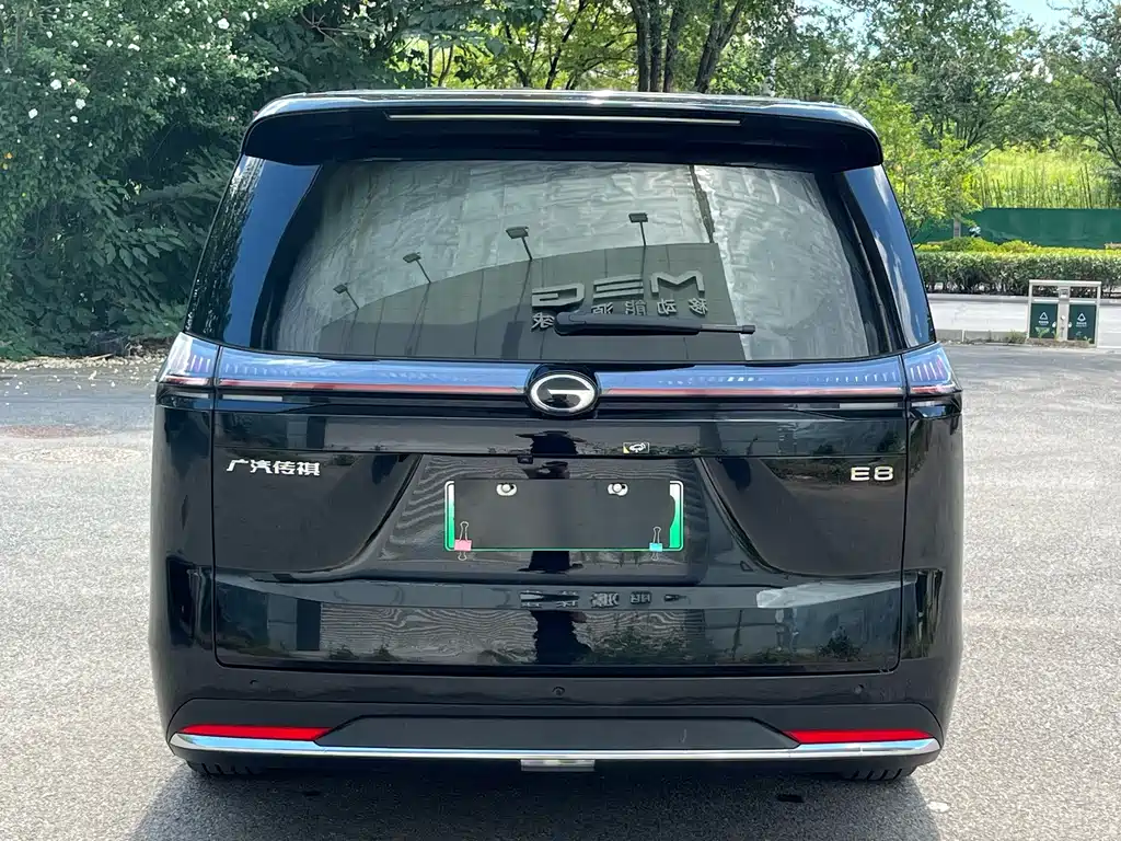 GAC Motor Trumpchi E8 PHEV — миниатюра 5