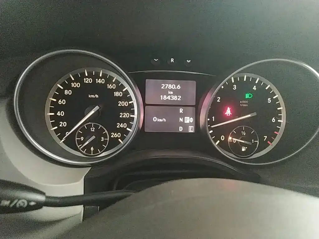Mercedes-Benz R-Class — миниатюра 12
