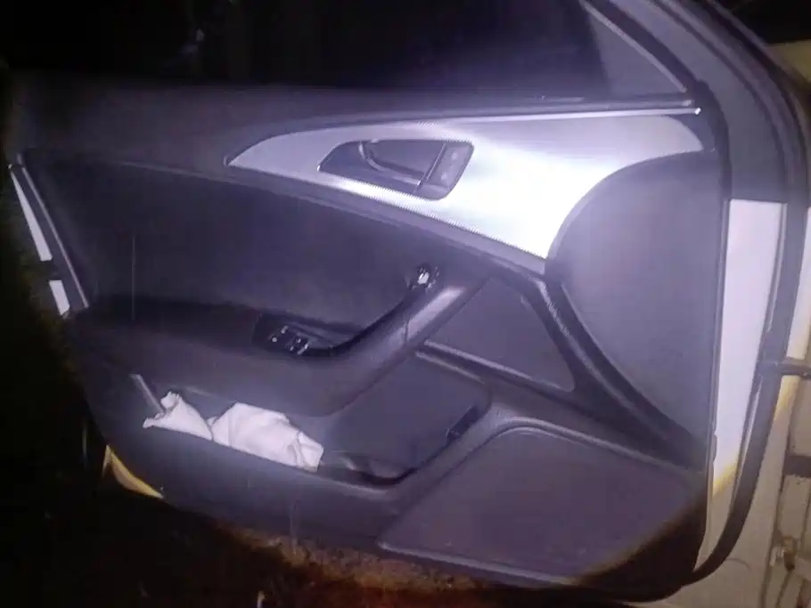 Audi A6L — миниатюра 7