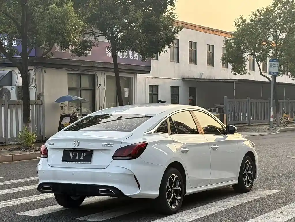 MG MG5 — миниатюра 5