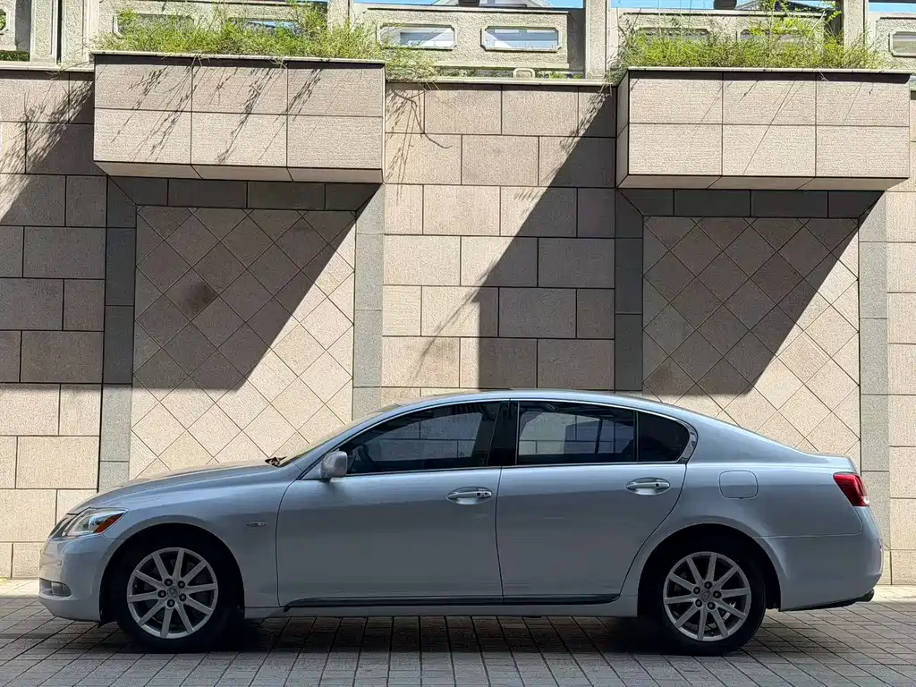 Lexus GS 2005 300