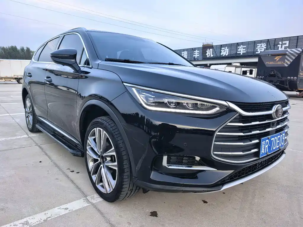 BYD Tang — миниатюра 3