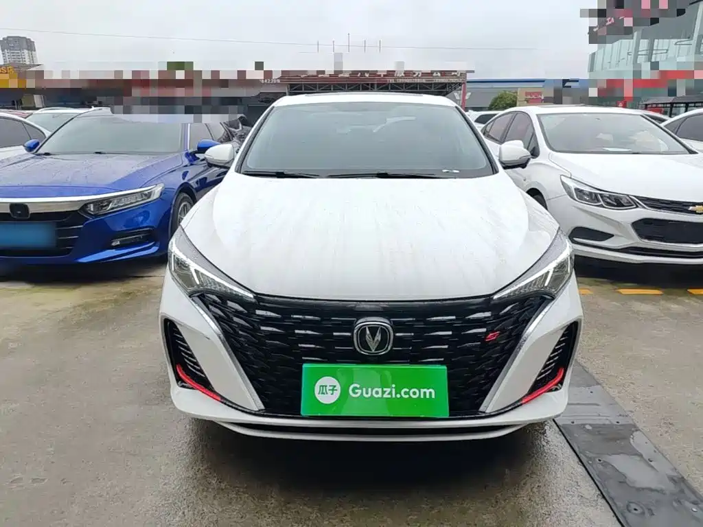 Changan Eado — миниатюра 3
