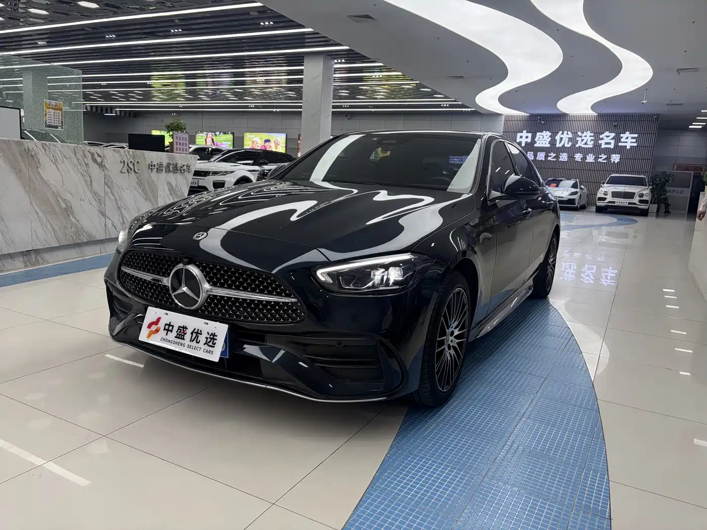 奔驰C级 2022款 C 260 L 运动版 2022