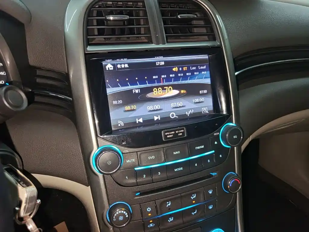 Chevrolet Malibu — миниатюра 13