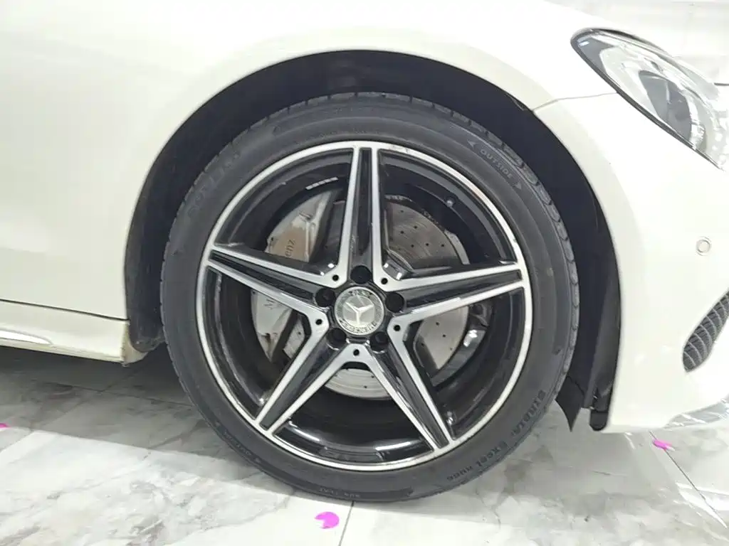 Mercedes-Benz C-Class (Import) — миниатюра 23