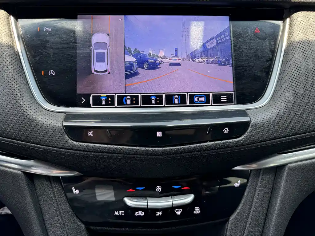Cadillac XT5 — миниатюра 10