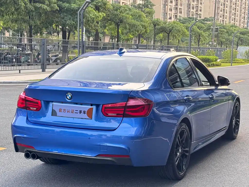 BMW 3 Series — миниатюра 4