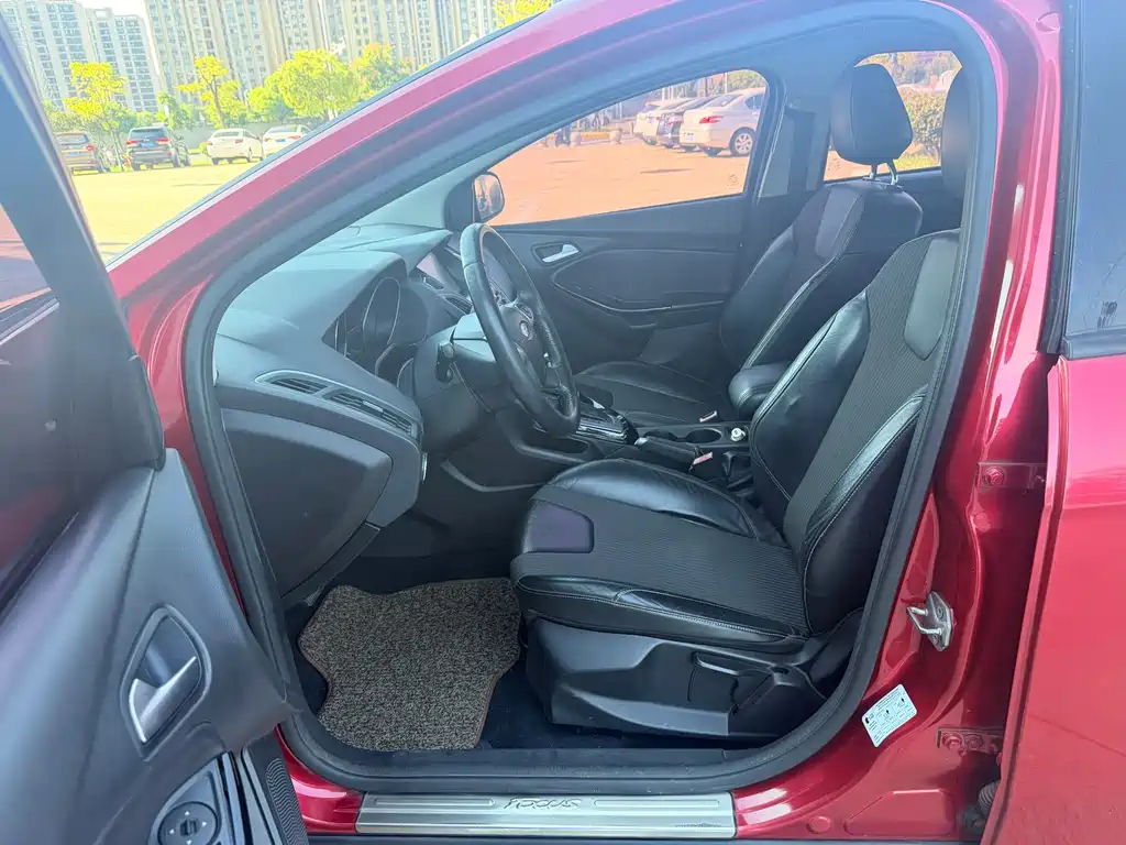 Ford Focus — миниатюра 13