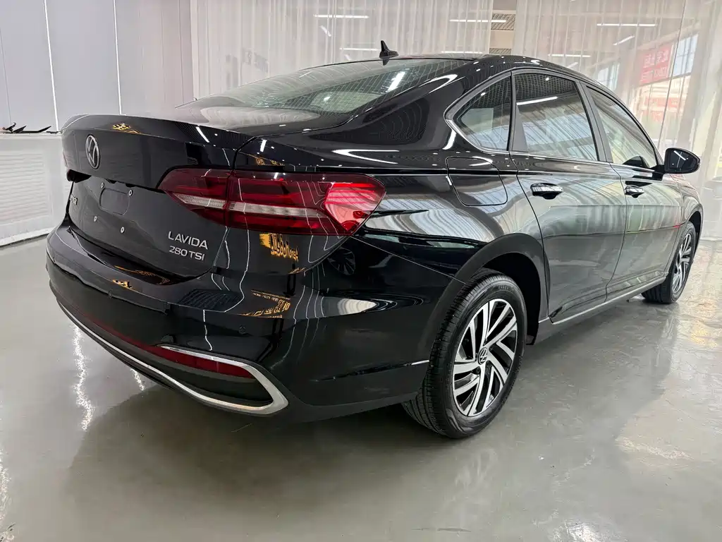 Volkswagen Lavida — миниатюра 26