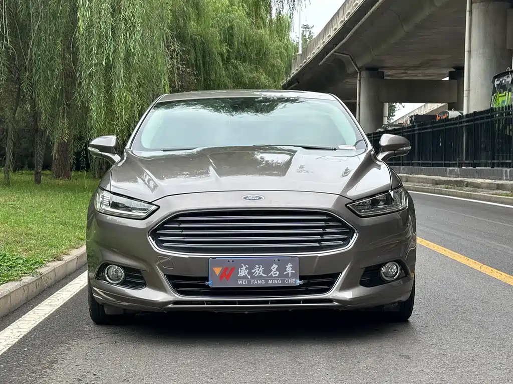 Ford Mondeo — миниатюра 2