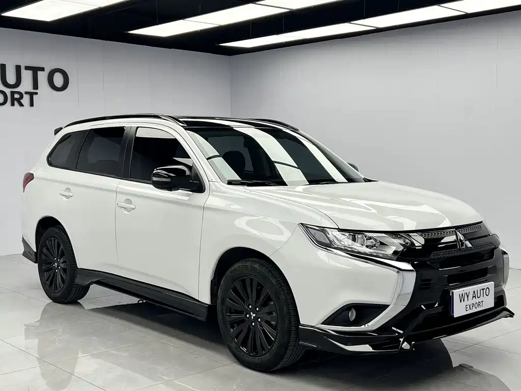 Mitsubishi Outlander — миниатюра 3