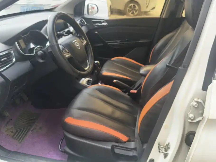 Baojun 310 — миниатюра 9
