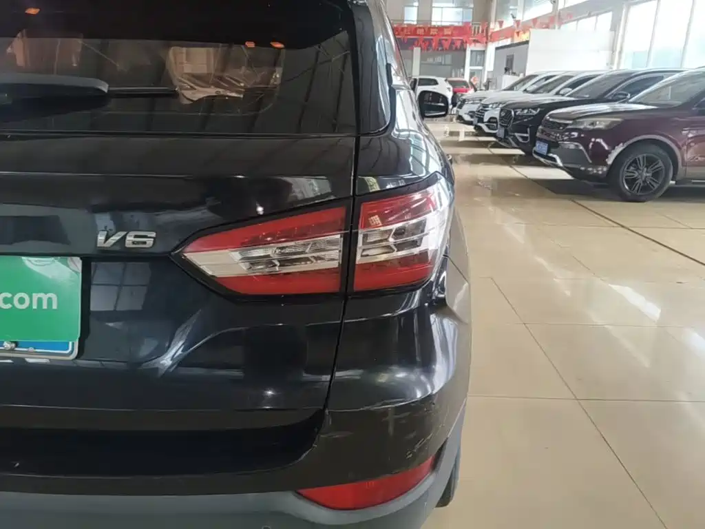 Zhonghua V6 — миниатюра 8