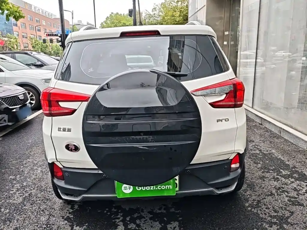 BYD Yuan Pro — миниатюра 6