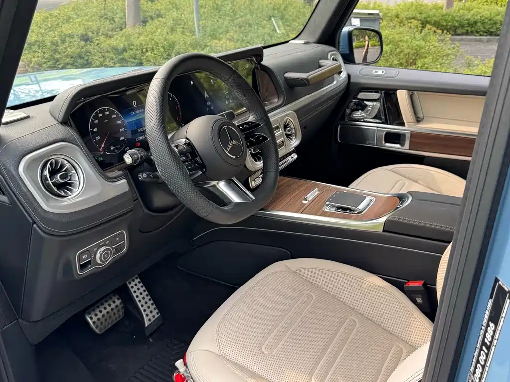 Mercedes-Benz G-Class — миниатюра 11