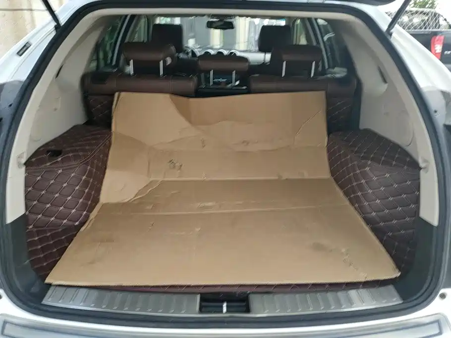 BYD Tang New Energy — миниатюра 4