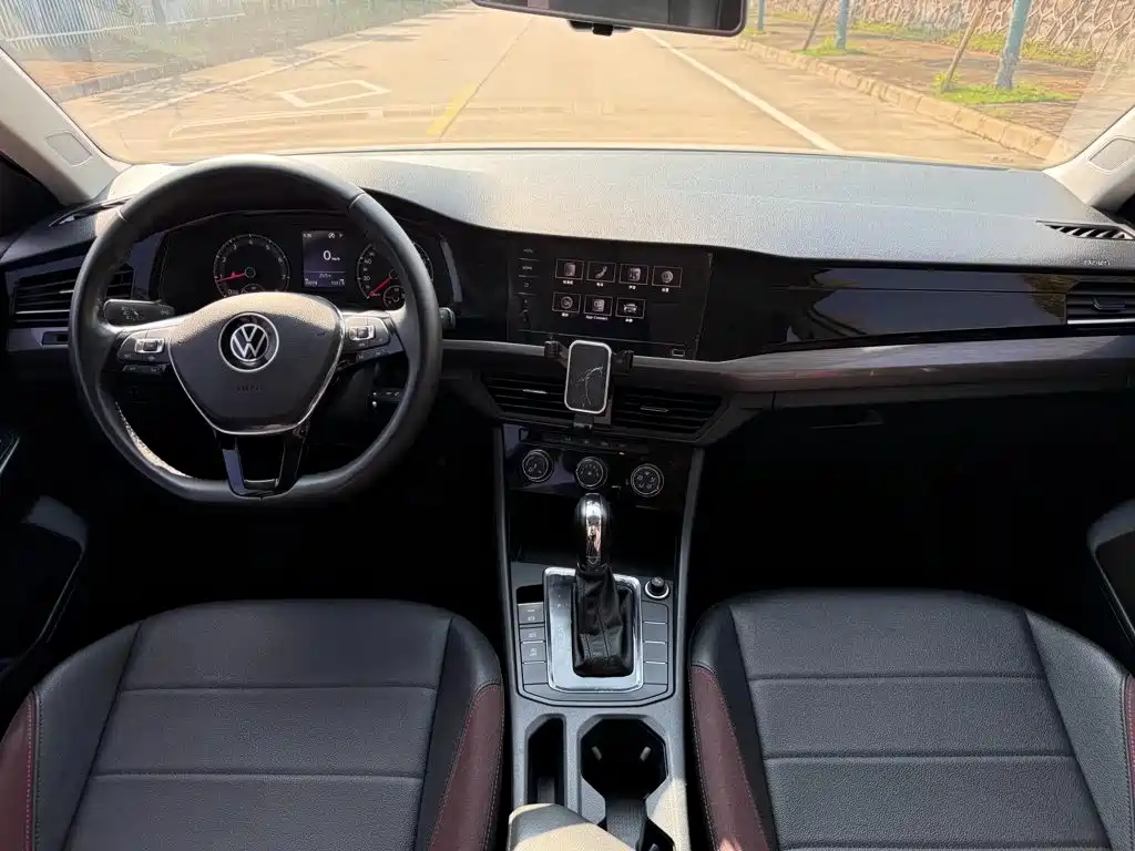 Volkswagen Bora — миниатюра 6