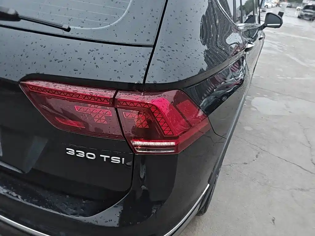 Volkswagen Tiguan L — миниатюра 8