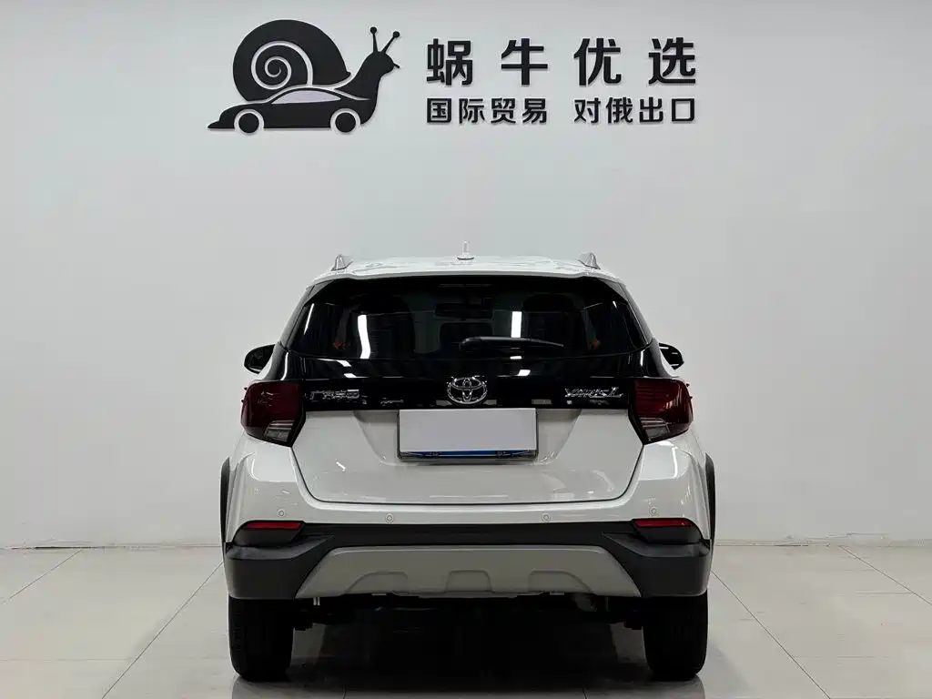 Toyota Yaris L — миниатюра 5